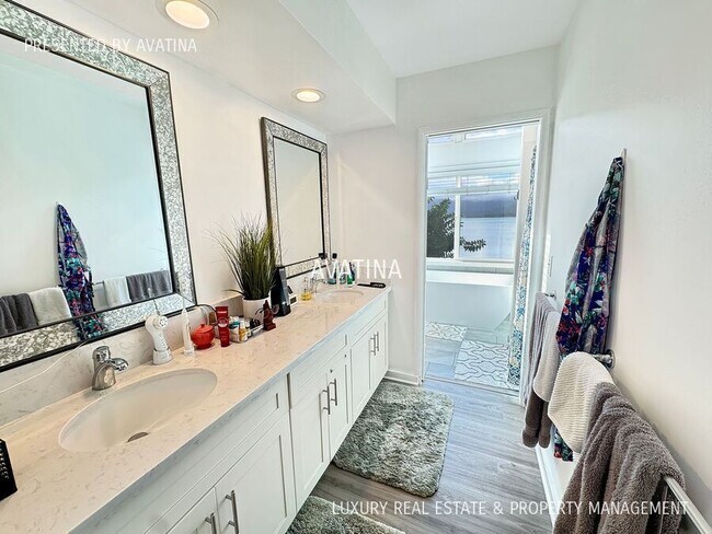 Building Photo - 44-327 Kaneohe Bay Dr-