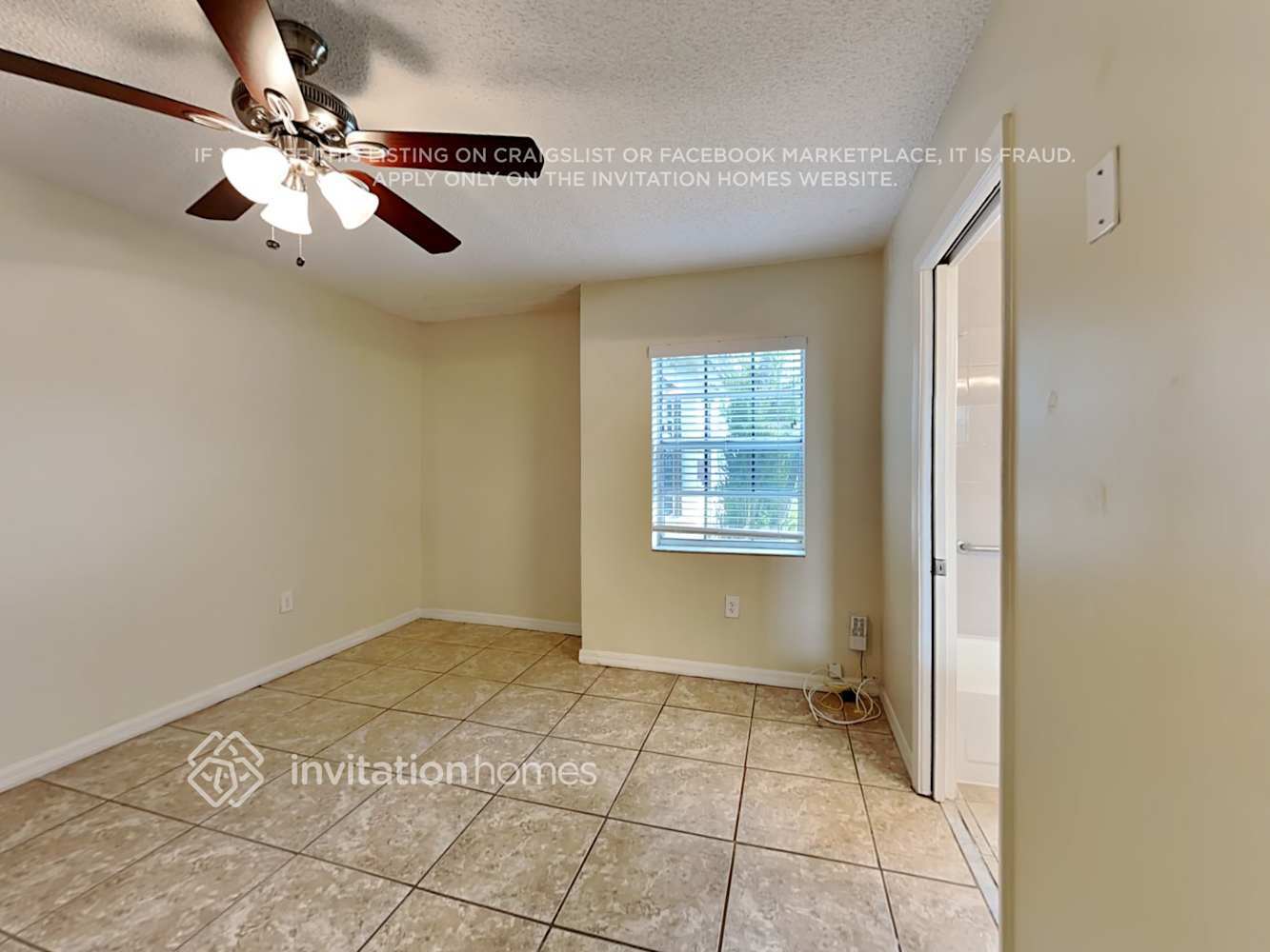 Building Photo - 15671 SW 143rd Ave