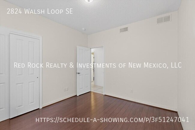Building Photo - 2824 Walsh Loop SE