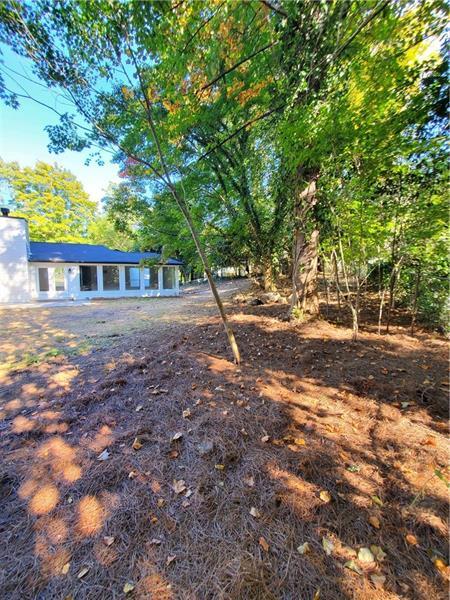 Building Photo - 2780 Burtz Dr