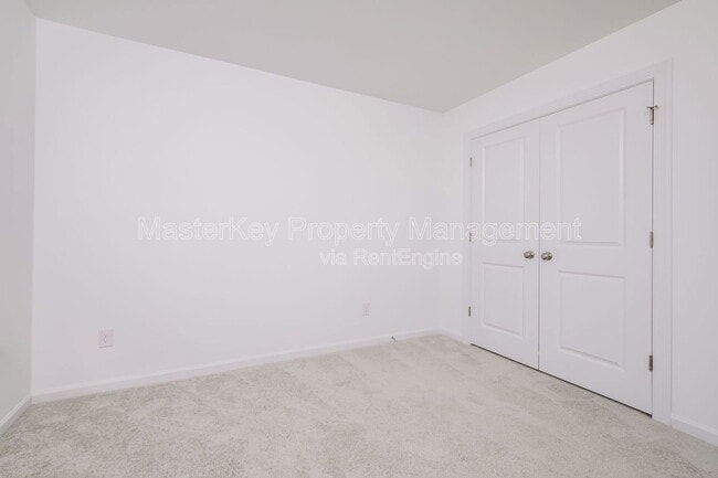 Building Photo - 265 Sweetbay Tree Dr