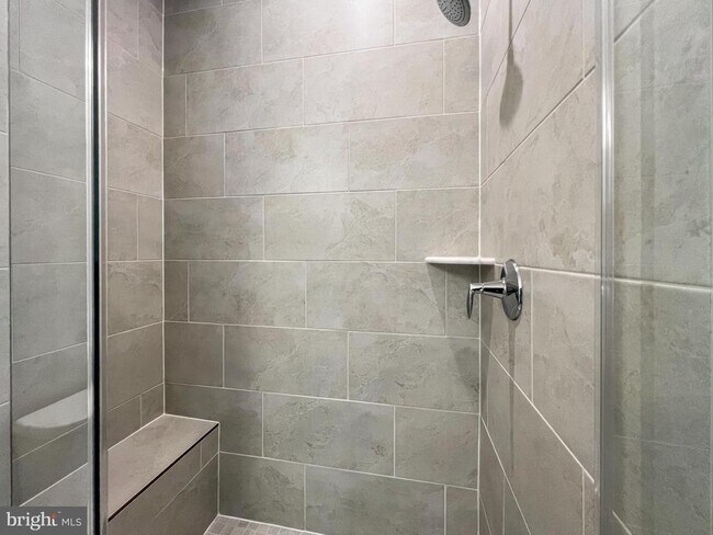 Building Photo - 2176 Glacier Rd