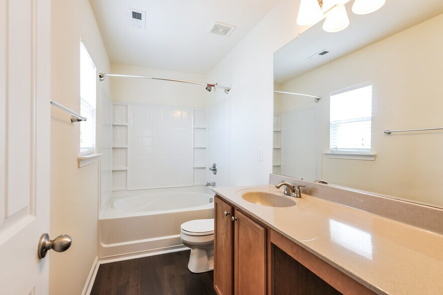 Building Photo - 618 Averasboro Dr