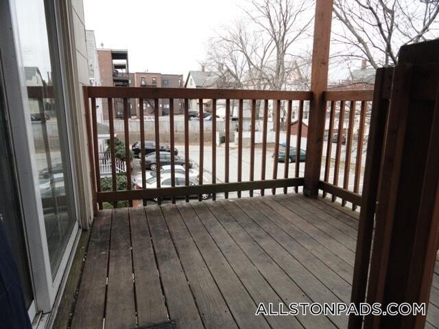 Building Photo - 14 Gardner St