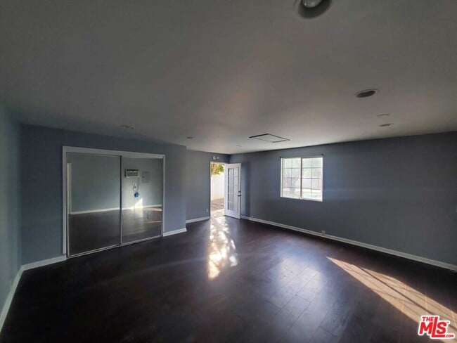 Building Photo - 19150 Topham St