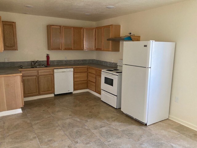 Building Photo - 1011 Giovanni St