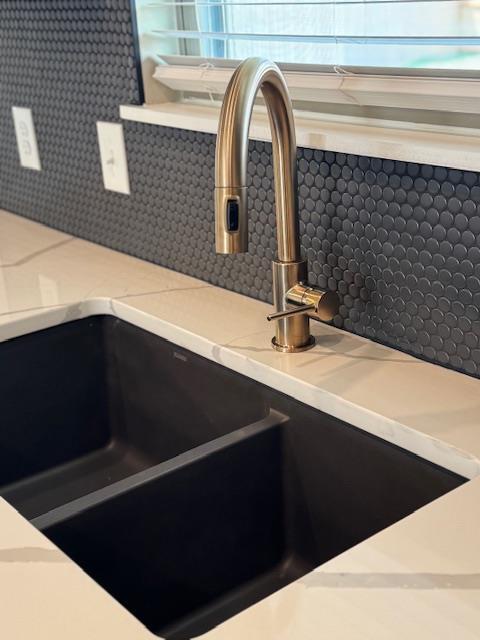 Building Photo - 10537 NW 32nd St