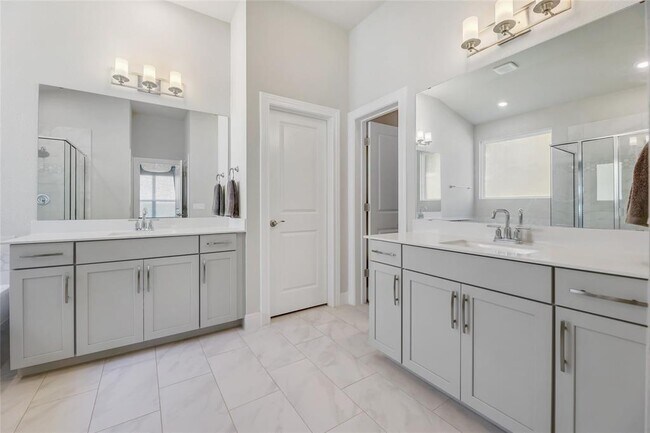 Building Photo - 1113 Highwater Dr