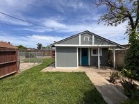 Building Photo - 0709