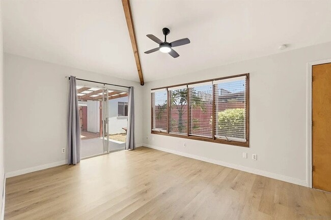 Building Photo - 6404 Zena Dr