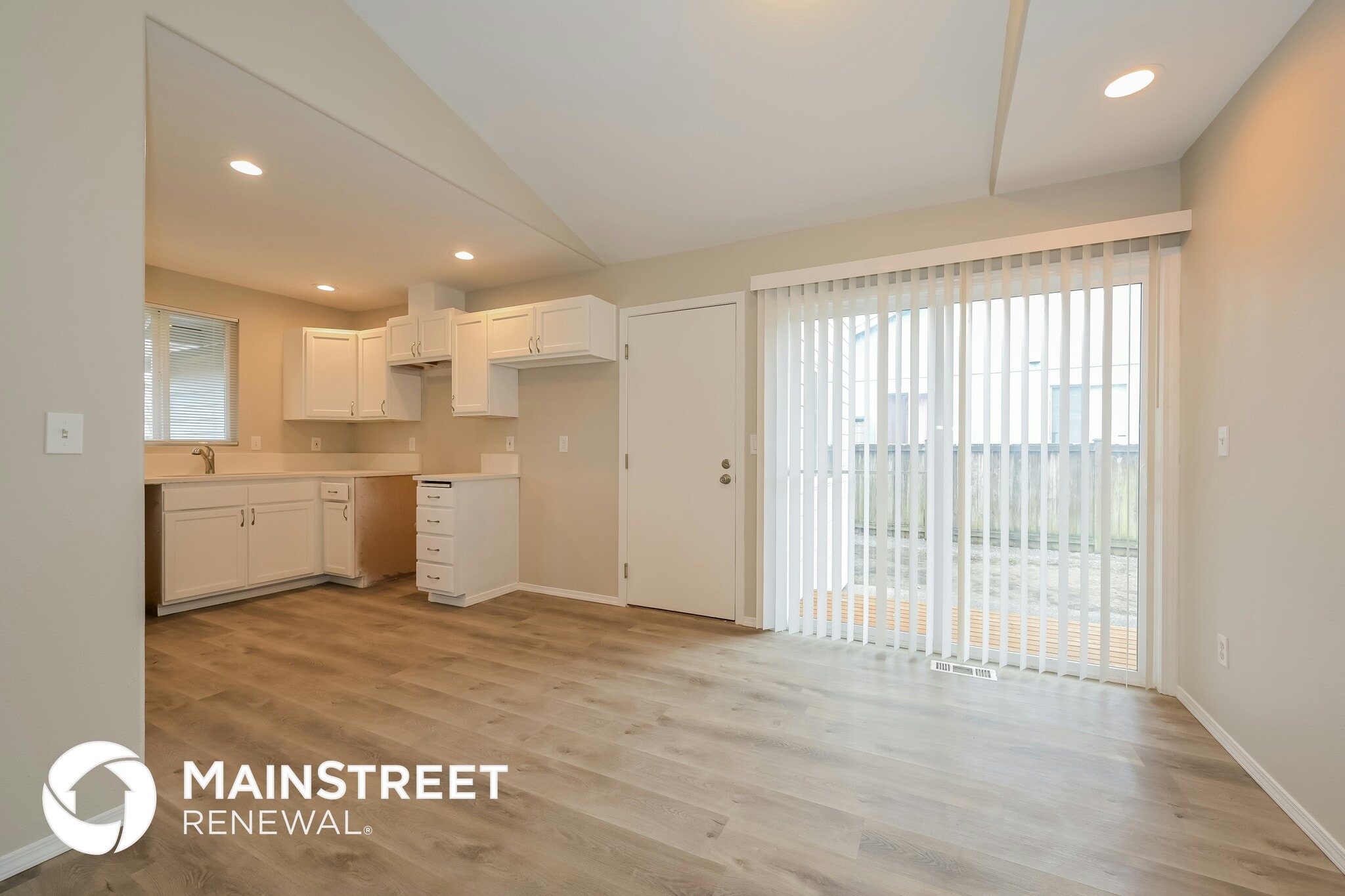 Building Photo - 16830 Marmount St SE