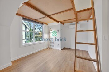 Building Photo - Move-In Ready 3-Bed, 3.5-Bath Home in Prime Location