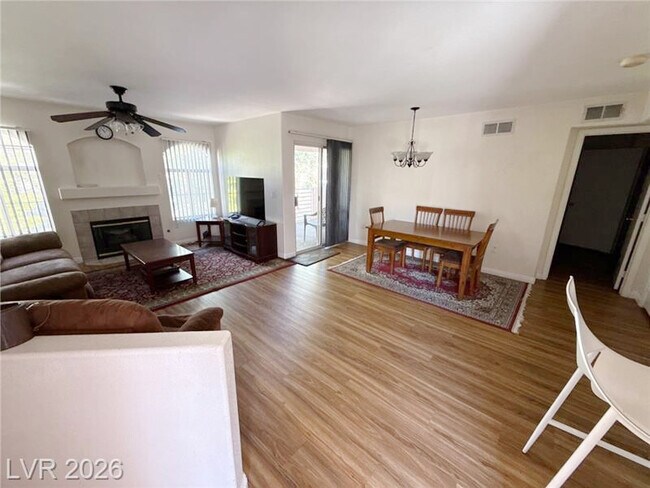 Building Photo - 4555 E Sahara Ave