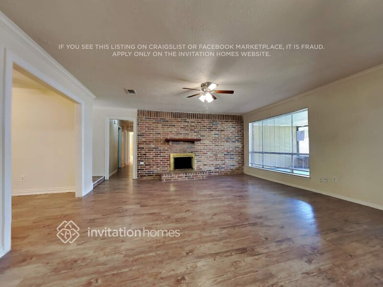 Building Photo - 8315 Little River Rd