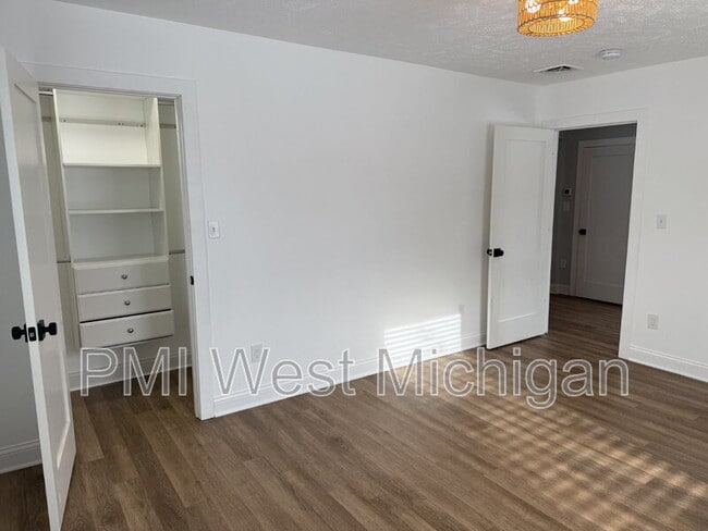 Building Photo - 1317 Morgan St NW