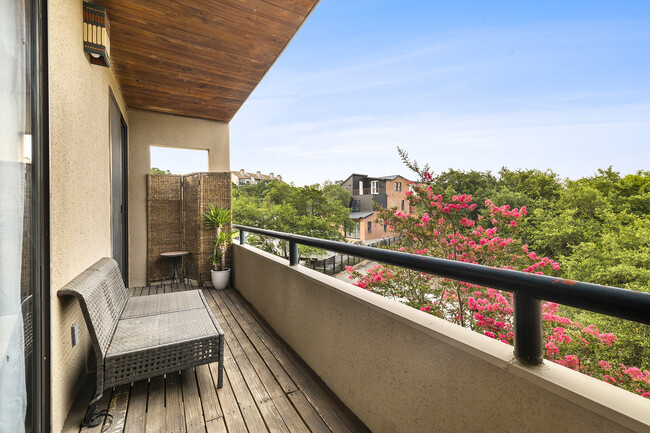 Building Photo - 1707 Spyglass Dr