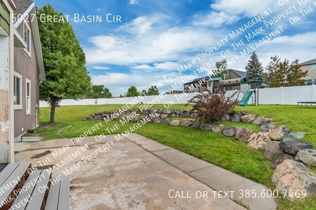 Building Photo - 5027 Great Basin Cir