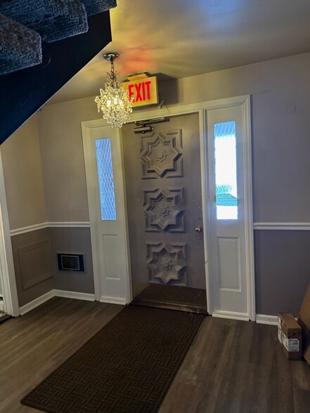 Main Entrance to Bldg - 134 Deer Hill Ave