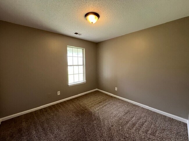 Building Photo - 7210 Santa Fe Loop