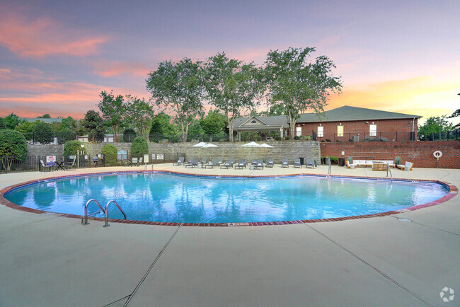 Building Photo - Aria Lake Carolina