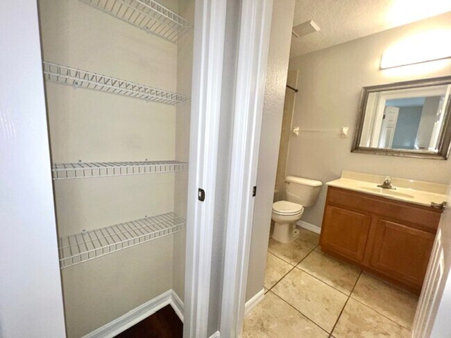 Building Photo - 3522 Caruso Pl