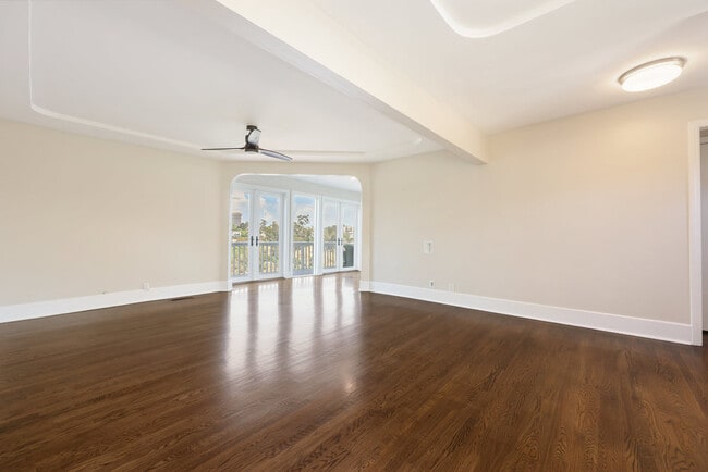 Building Photo - 3447 Goldfinch St
