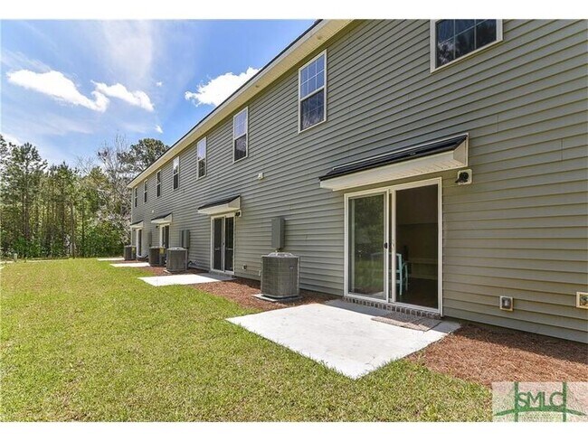 Building Photo - 50 Walker Ct
