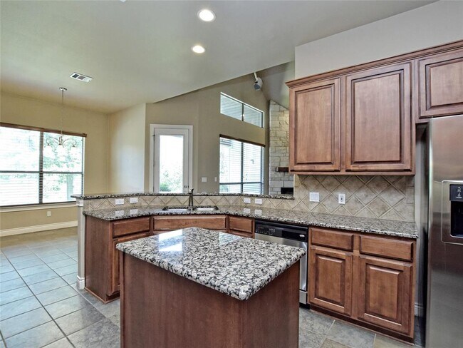 Building Photo - 131 Huck Finn Trail