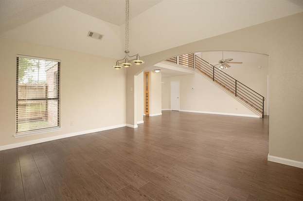 Building Photo - 3807 Cedar Valley Dr