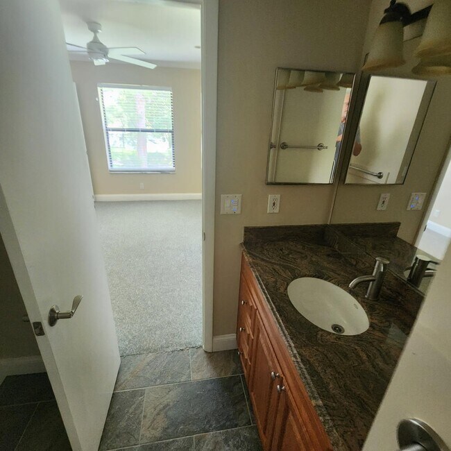 Building Photo - 21902 Lake Forest Cir