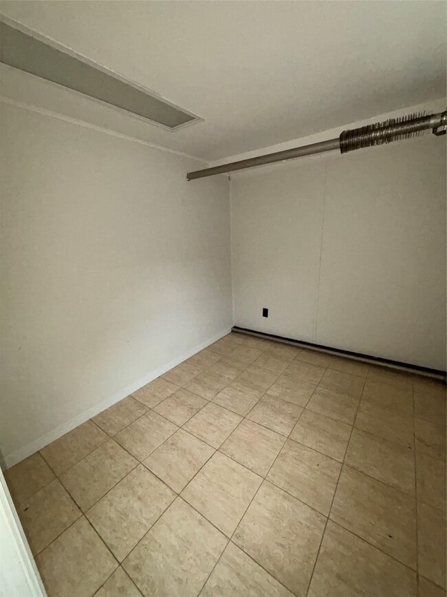 Building Photo - 58-24 80th St