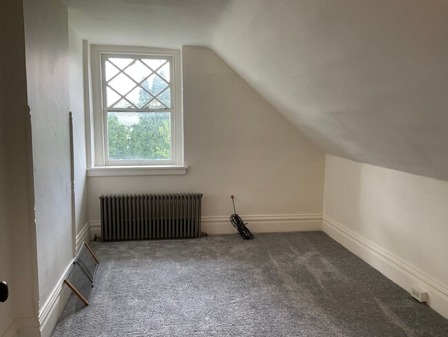 Building Photo - 229 Cocoa Ave