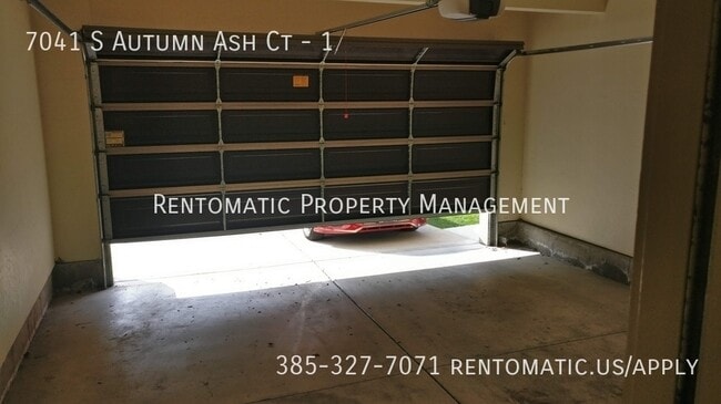 Building Photo - 7041 S 1520 W