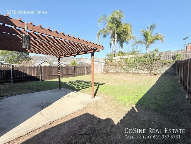 Building Photo - 8340 Hudson Dr