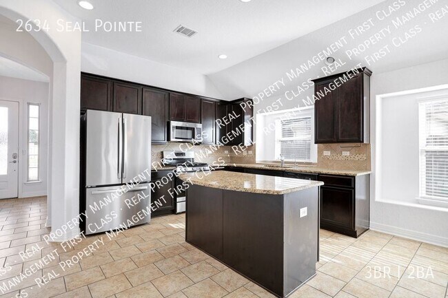 Building Photo - 2634 Seal Pointe