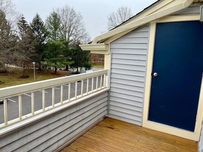 Building Photo - 111 Worlidge Ct