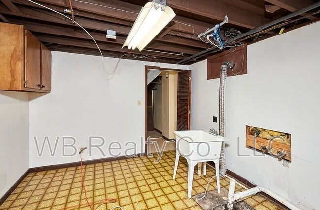 Building Photo - 2928 Vine St