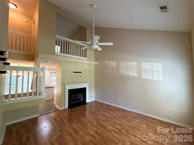 Building Photo - 12402 Bluestem Ln