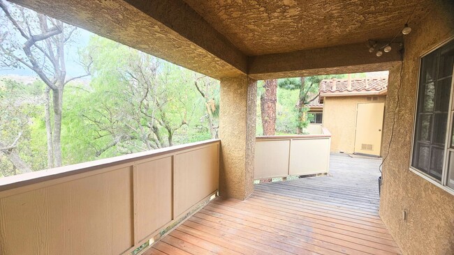 Building Photo - Housing Tenants Welcome - Beautiful Seclud...