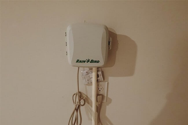 Building Photo - 8526 Blueberry Ash St