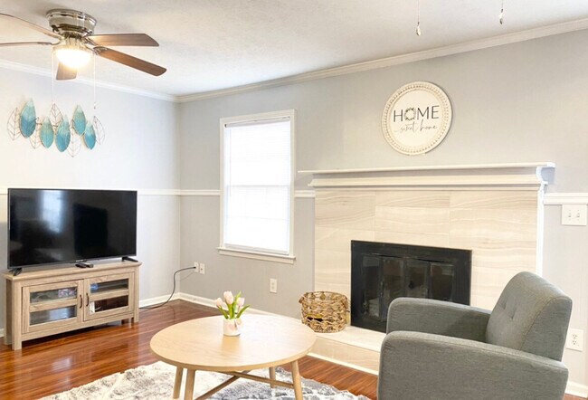 Building Photo - 175 Michael Dr