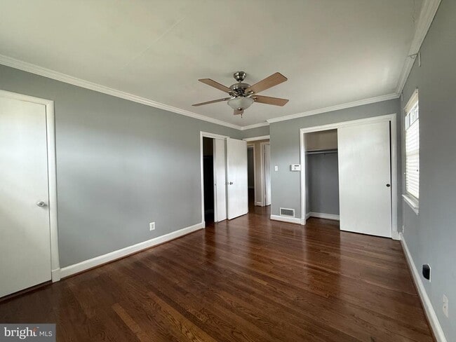 Building Photo - 9709 Saxony Rd