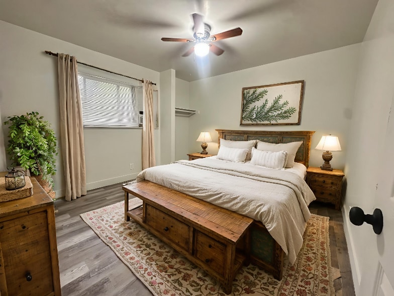 Building Photo - 1340 S 200 E