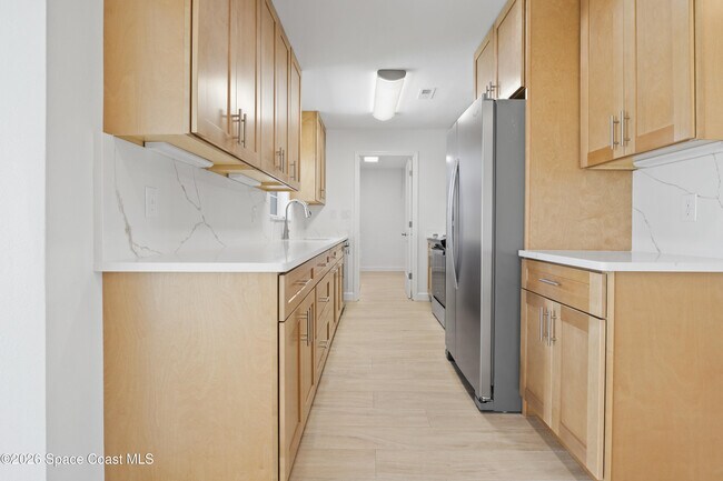 Building Photo - 2076 Abalone Ave