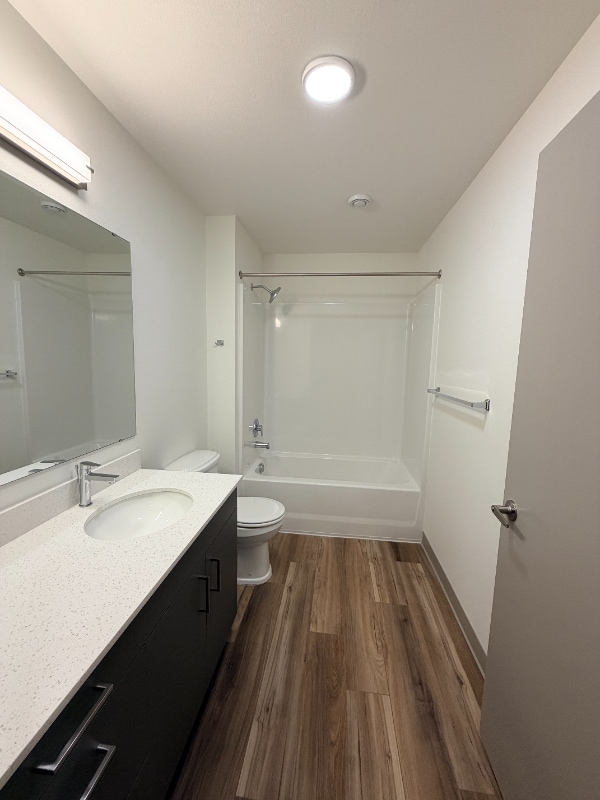 Building Photo - 2950 NE 11th St