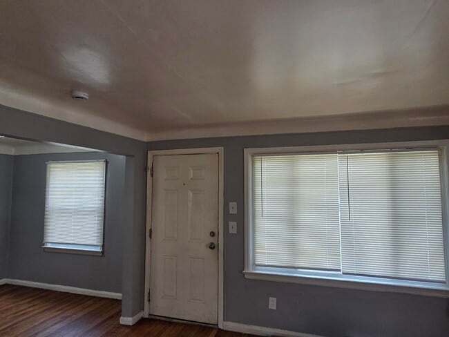 Building Photo - 9245 Archdale St