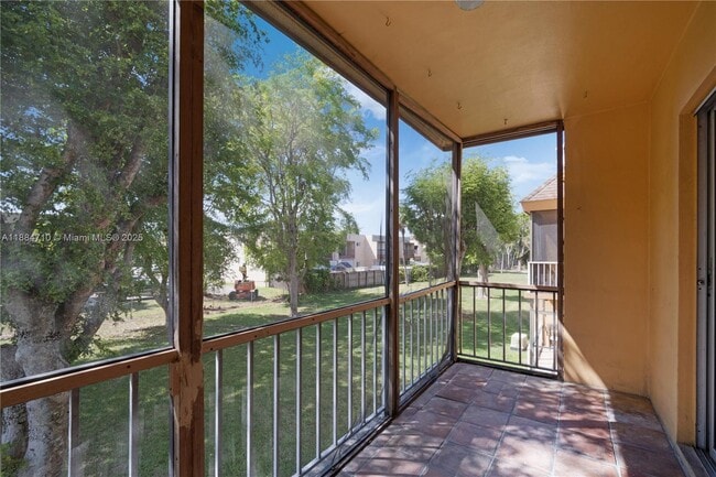 Building Photo - 13700 SW 62nd St