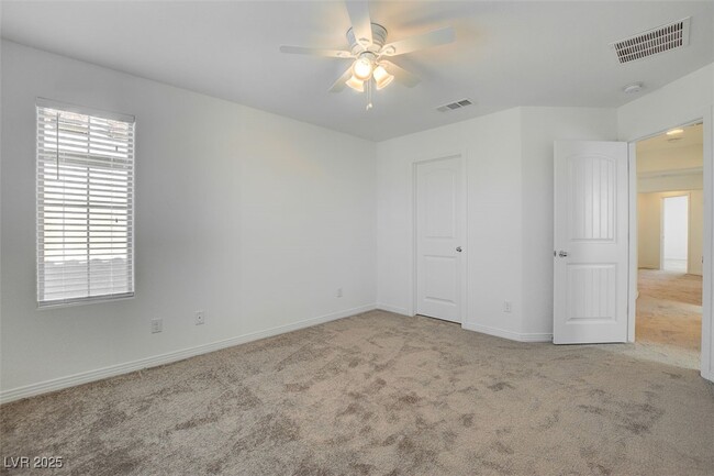 Building Photo - 3045 Historic Horizon Ave