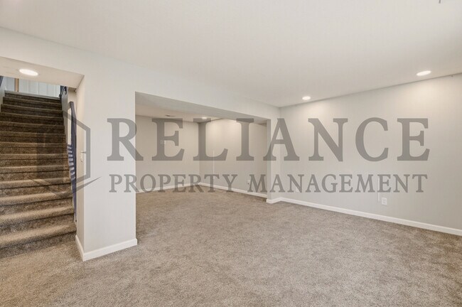 Building Photo - 1726 Black Oak Ct