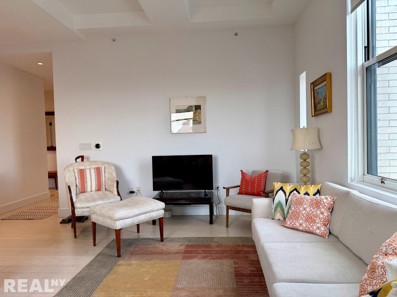 Building Photo - 30 Morningside Dr